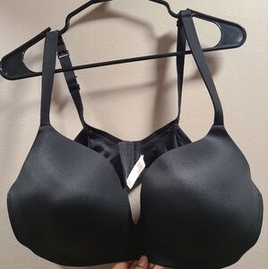 Cacique black simply wire free plunge padded bra size 44c